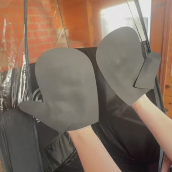 Video of how to use Glo'guard hands and their results! No orange spray tan hands.